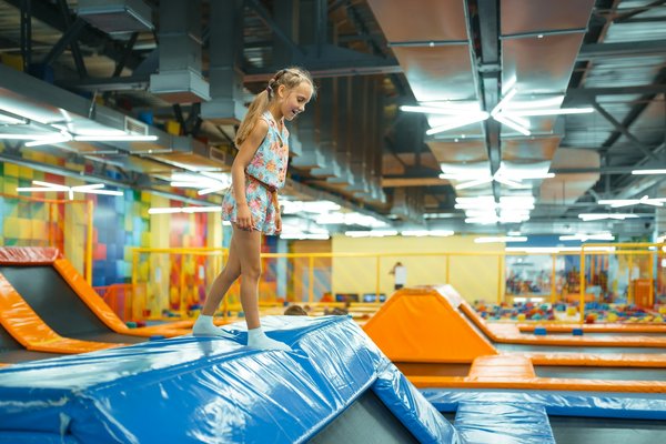 Activités famille pau : découvrez positive kids, l'aire de jeux parfaite